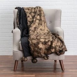 Cloud 9 Design Sable Gold Throw Blankets