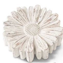 K&K Interiors Resin Daisy (Various Sizes) Home Accents