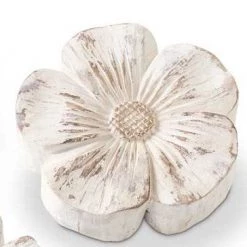 K&K Interiors Resin Daisy (Various Sizes) Home Accents