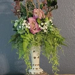 Diane Grapevine Candle Topper