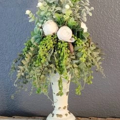 Diane 11"Tall Neutral Candle Topper