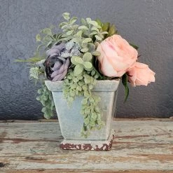 Diane 7" Tall Sit Around