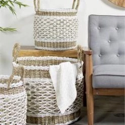 UMA Vases, Bottles, & Containers Lattice-Patterned Traditional Storage Basket (Various Sizes)