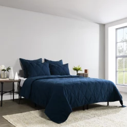 Classic Home Caleb Hand Stitched Midnight Blue 4 Piece King Set Bedding